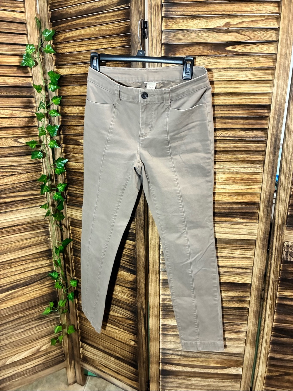 Duluth Trading Co Khaki Straight Pants